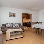 Apartamento Mira Silo-krk *