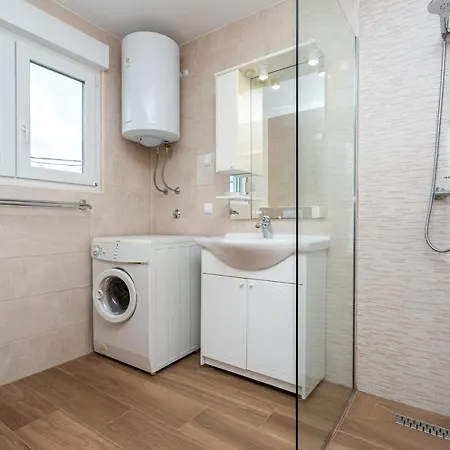 Mira Silo-krk Apartament *